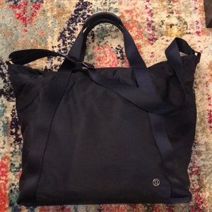 lululemon Carry the Day Bag